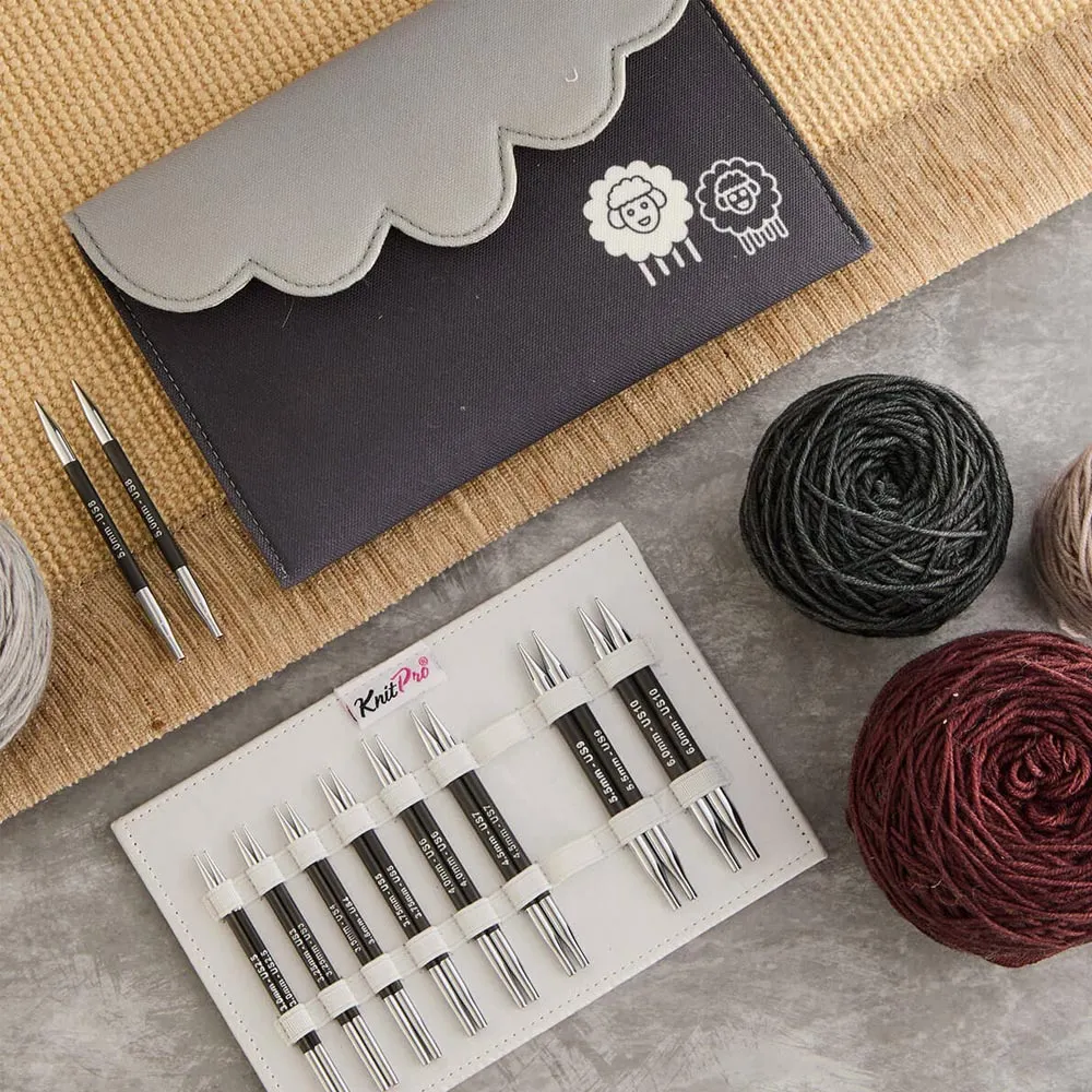 Conjunto de agulhas de tricô duplas com isso e fios de lã