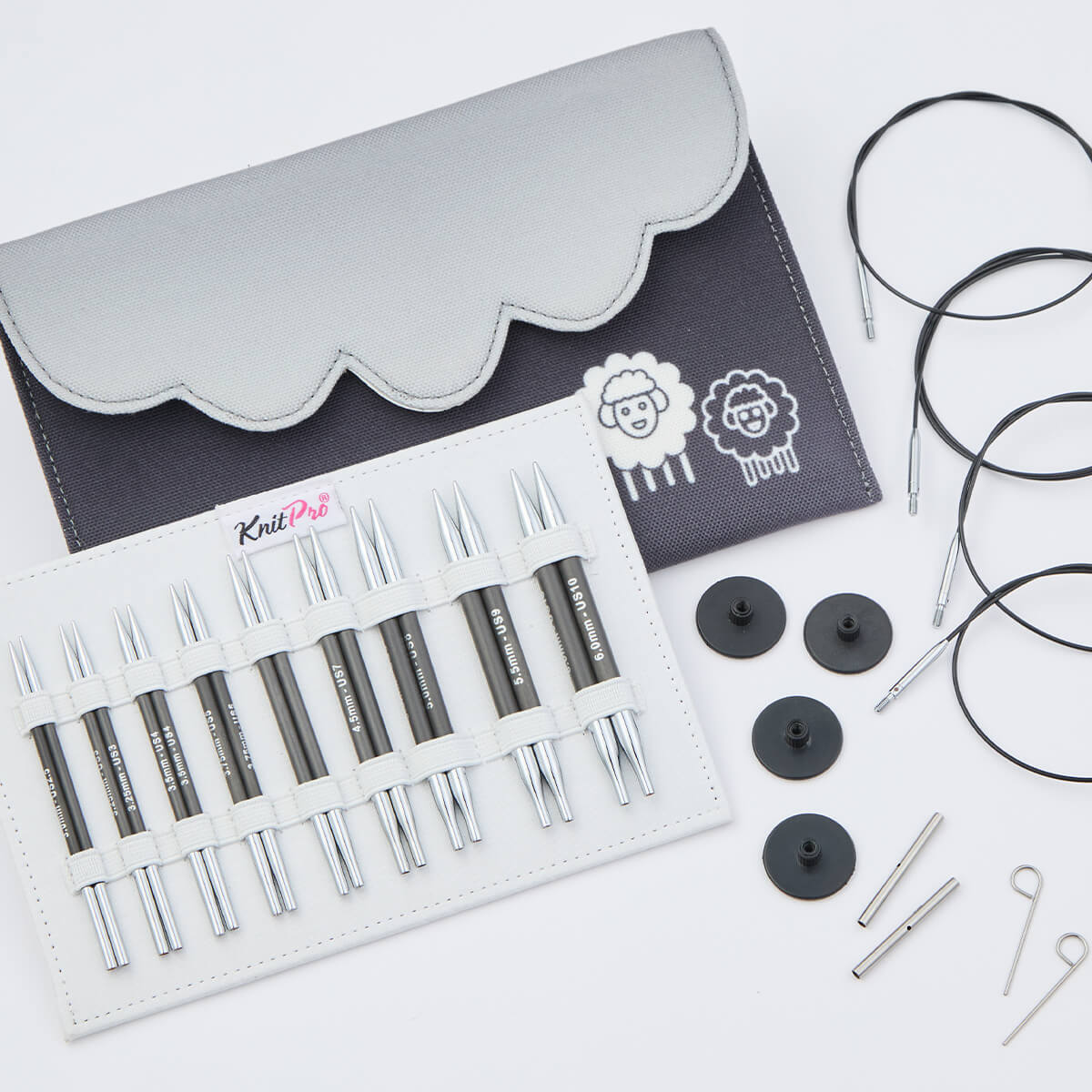 Conjunto de agulhas de tricô KnitPro com acessórios numa bolsa preta e branca