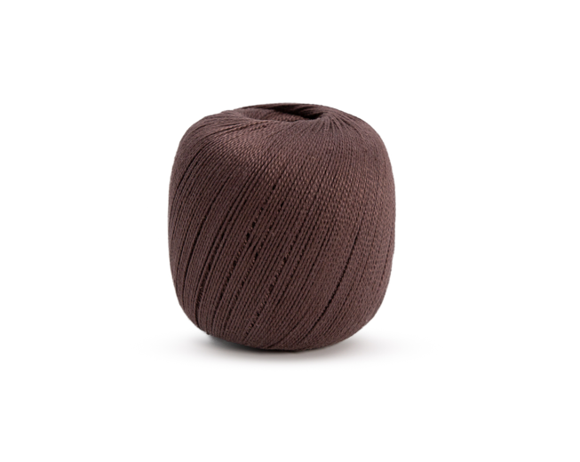 Novelo de fio de algodão castanho escuro