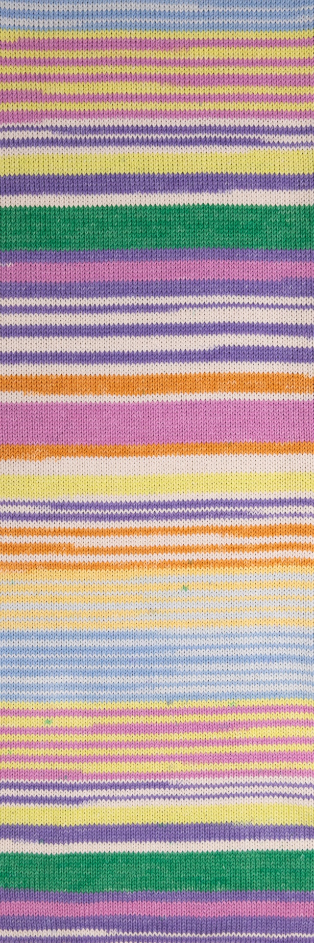 Tecido colorido de malha com riscas horizontais