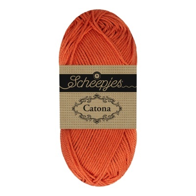 Novelo de fio laranja com rótulo Scheepjes Catona