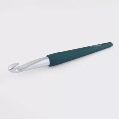 Agulha de crochet verde escuro com ponta metálica prateada, insígnia 12.5 mm