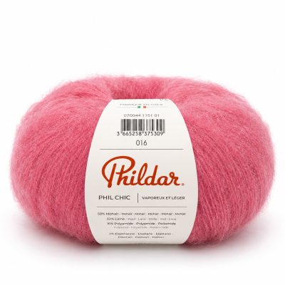 Novelo de lã rosa com etiqueta branca da marca Phildar