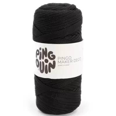Novelo preto de fio PINGOUIN com etiqueta branca, texto PINGO MAKER DECO