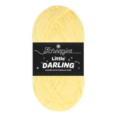 Novelo de fio chenille amarelo claro com rótulo preto
