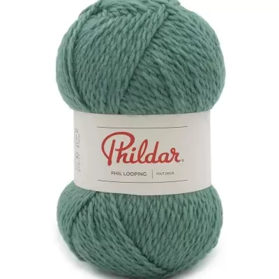 Novelo de lã verde com etiqueta Phildar