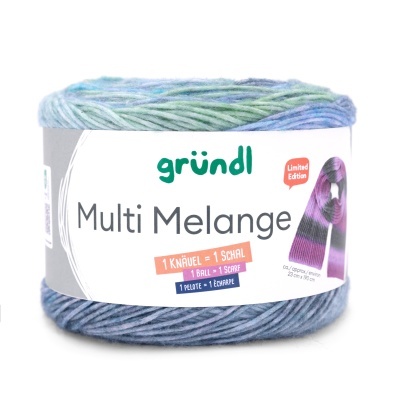 Novelo de lã colorido com etiqueta branca e imagem de cachecol