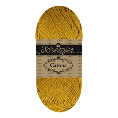 Novelo de lã amarelo mostarda Scheepjes Catona com etiqueta de papel