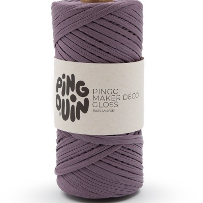Rolo de fio grosso roxo com etiqueta PINGOUIN