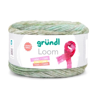 Novelo de lã verde e azul claro da gründl com etiqueta branca e texto