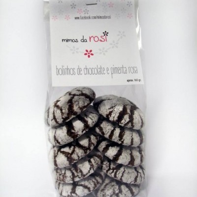 Bolinhos&#x20;de&#x20;Chocolate&#x20;e&#x20;Pimenta&#x20;Rosa