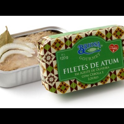 Lata de filetes de atum Briosa Gourmet em azeite de oliva com cebola e louro