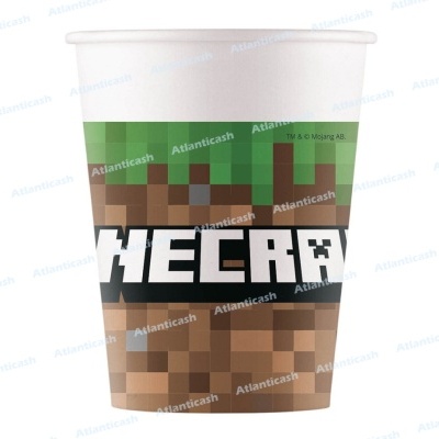 Copo de papel com padrão pixelado castanho e verde e texto 'MINECRAFT'