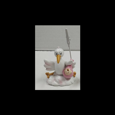 Figura decorativa de pato branco segurando menina em manta cor-de-rosa