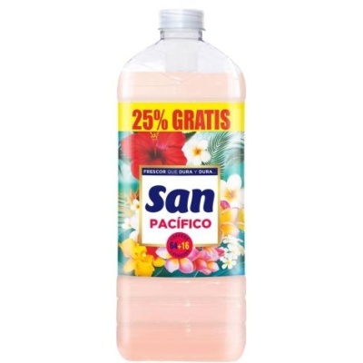 Garrafa plástica de detergente líquido rosa com rótulo floral e texto promocional