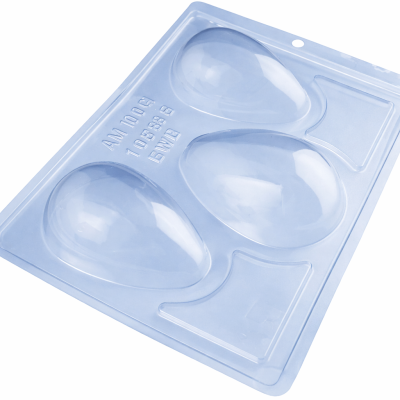 Moldes plásticos transparentes com três cavidades em forma de gotas alongadas