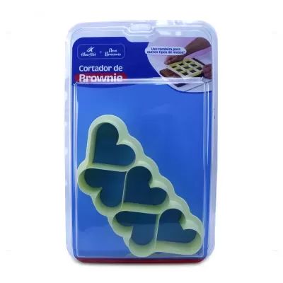 Cortador de Brownie em forma de corações verdes em embalagem transparente com fundo azul