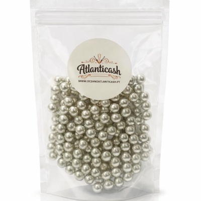 Embalação transparente com pérolas prateadas e etiqueta Atlanticaash