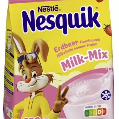 Pacote de Nesquik Milk-Mix sabor morango 350g com coelho amarelo em fundo amarelo e rosa