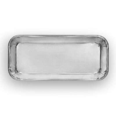 Tabuleiro retangular prateado em metal com cantos arredondados