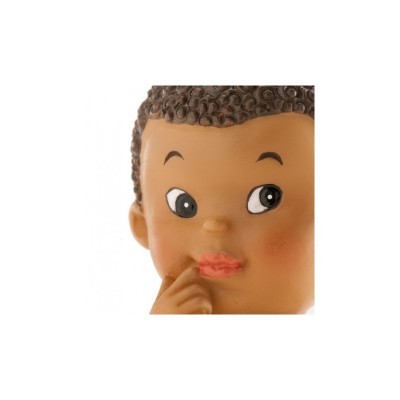 Figura decorativa de rosto com cabelo encaracolado e dedo no lábio