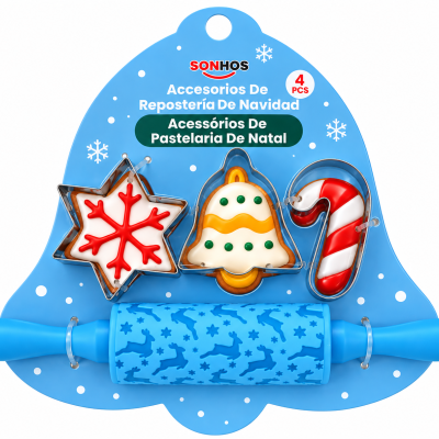 Acessórios de pastelaria de Natal com cortadores de bolachas e rolo decorado azul