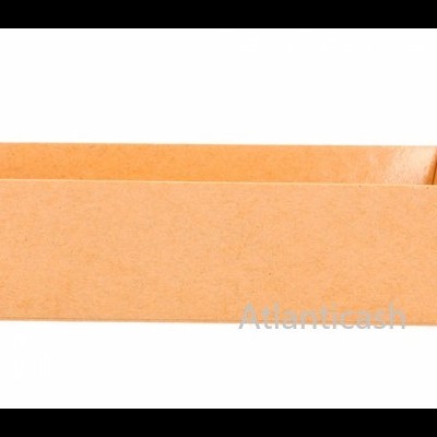 Caixa retangular em cartão cor laranja claro