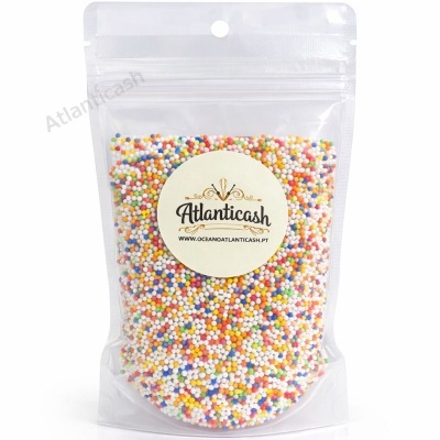 Sacola transparente com esferas coloridas e etiqueta Atlanticash