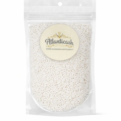 Embalagem plástica transparente com granulados brancos e etiqueta redonda Atlanticaash