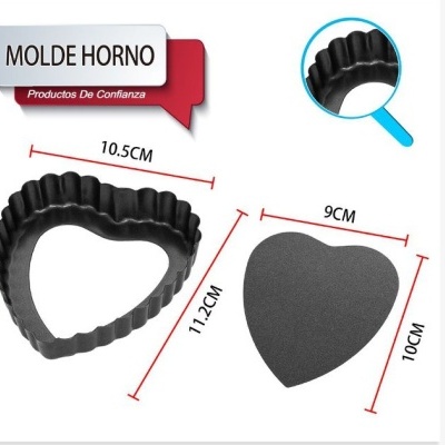 Forma silicone preta para forno em formato de coração com medidas, texto MOLDE HORNO Produtos De Confianza
