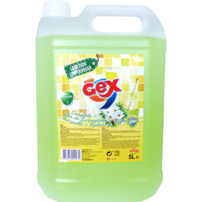 Recipiente plástico translúcido com detergente multiusos Gex verde 5L e rótulo amarelo