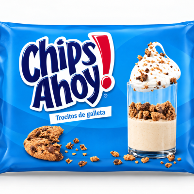 Embalagem azul de Chips Ahoy! com biscoitos e creme