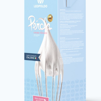 Embalagem azul claro do produto Perola creme clássico com açúcar da marca Leopoldo
