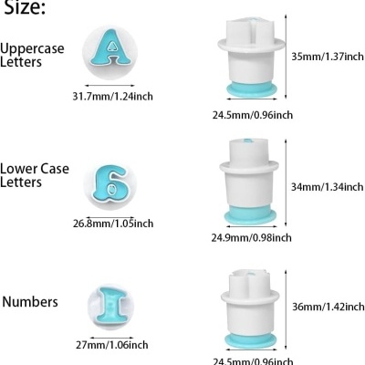 Carimbos brancos e azuis para letras e números com dimensões