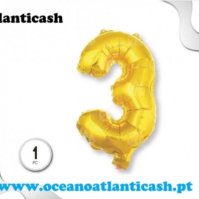 Balão dourado em forma do número 3 com texto Atlantica cash e www.oceanoatlanticash.pt