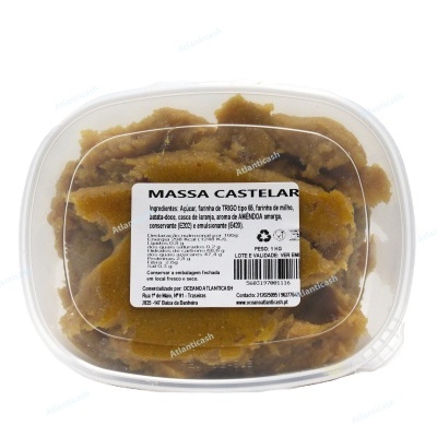 Massa Castelar em embalagem plástica transparente com etiqueta branca.