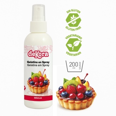 Frasco de spray de gelatina em spray da deKora ao lado de uma torta de frutas pequena