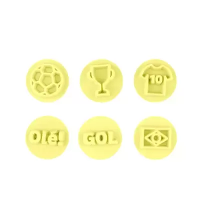 Conjunto de seis cortantes amarelos para bolachas com temas de futebol e palavras em relevo
