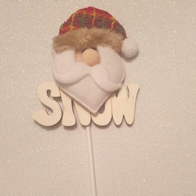 Enfeite de Natal de Pai Natal com palavra SNOW em letras brancas