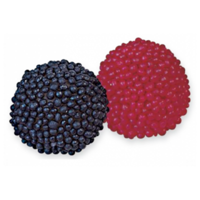 Dois doces redondos com cobertura de pequenas bolas, um preto e um vermelho.