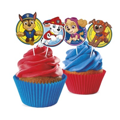 Dois cupcakes coloridos com toppers de personagens da Patrulha Pata
