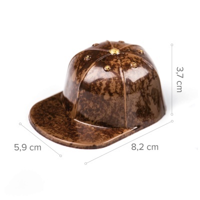 Boné miniatura castanho marmoreado com parafusos dourados