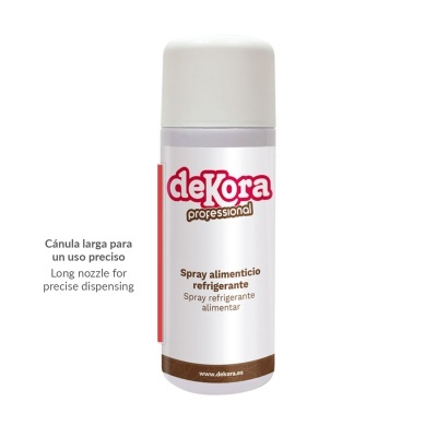 Spray alimentício refrigerante deKora professional em embalagem branca com texto e detalhes em castanho e vermelho