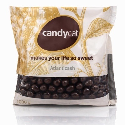 Saco de bolinhas de chocolate Candycat com embalagem branca e dourada e texto promocional