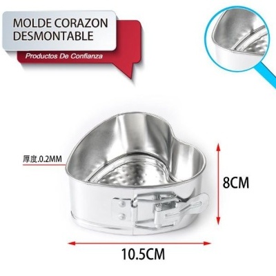 Forma de bolo de coração desmontável em metal prateado com medidas e texto em espanhol