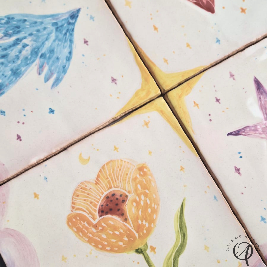 Painel de azulejos sonho florido Azulejos de cerâmica pintados à mão com motivos florais e estrelas