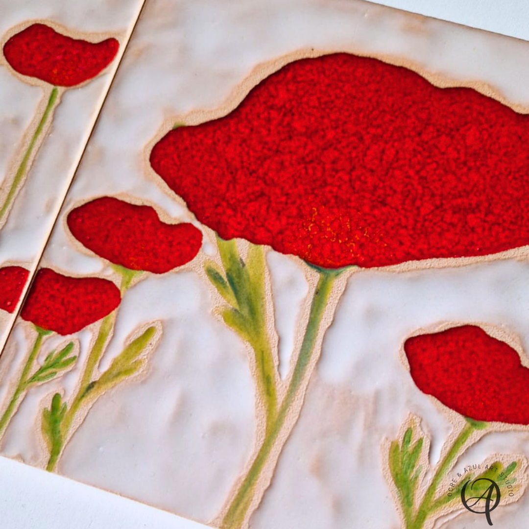 Painel de azulejos Poppy III Azulejos decorativos com flores vermelhas e caules verdes em relevo