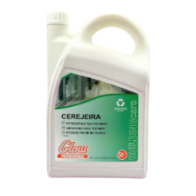 Recipiente branco de plástico com alça e rótulo verde