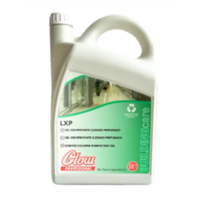 Embalagem de produto desinfetante líquido 5L com rótulo verde e branco
