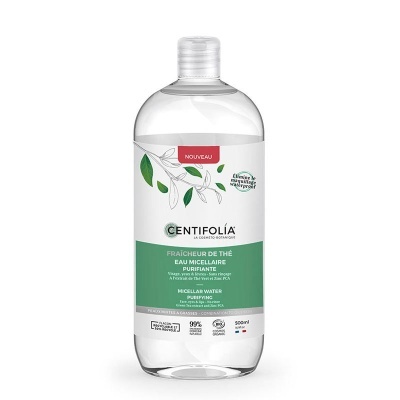Frasco transparente de água micelar CENTIFOLIA com rótulo branco e verde